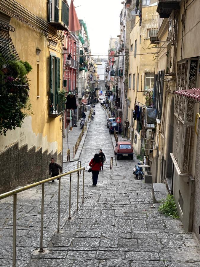 Casa Falo' Napels Buitenkant foto