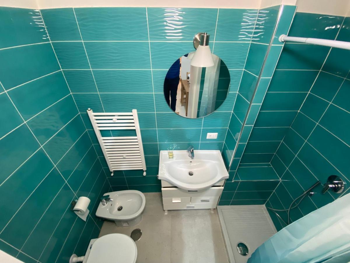 Casa Falo' Napels Buitenkant foto